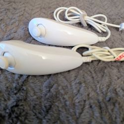 2 OEM Nintendo Wii White Nunchuk Controllers