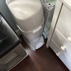 Brand New - Never Used Diaper Genie 