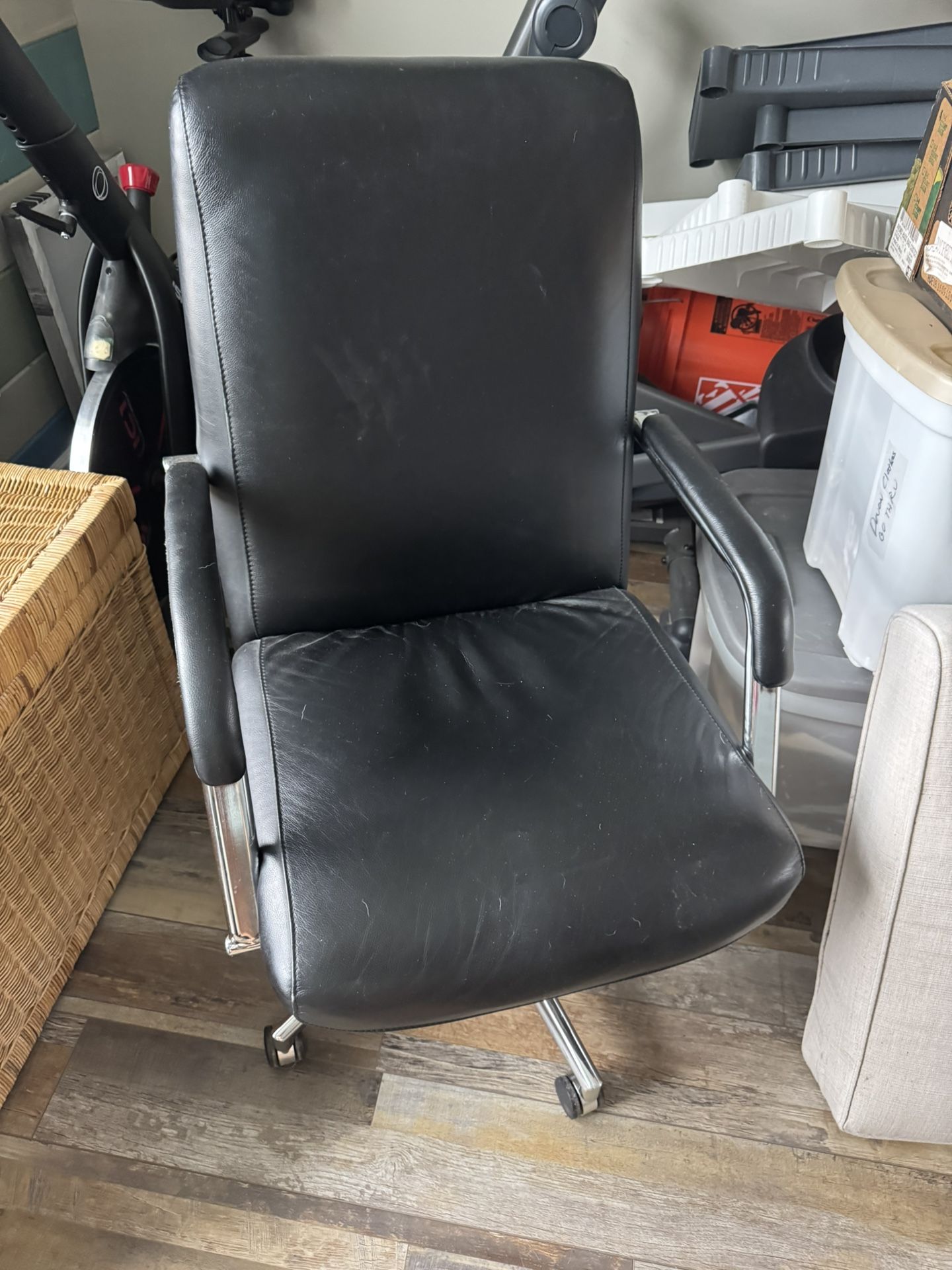 Leather Office Desk Chair