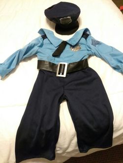 Costume