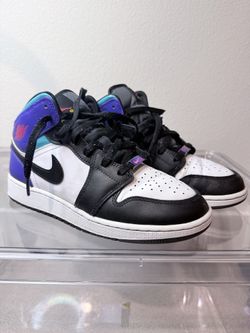 Air Jordan 1 Mid "Bright Concord" White/Bright Concord Size 6Y