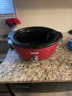 Bella 3 Pot Slow Cooker Crockpot for Sale in Phoenix, AZ - OfferUp