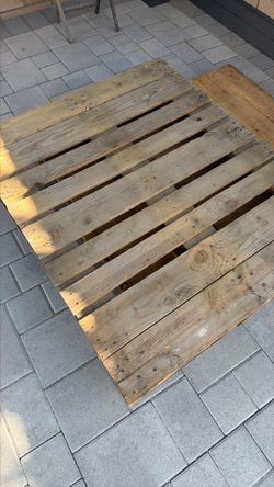 4 pallets for free