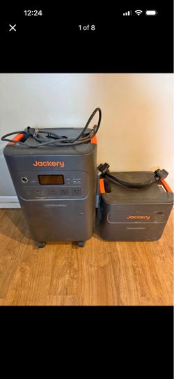 Complete Solar System - Jackery Explorer 5000 Plus, 20 kwh of batteries, 4500w of solar panels.