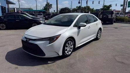 2020 Toyota Corolla LE