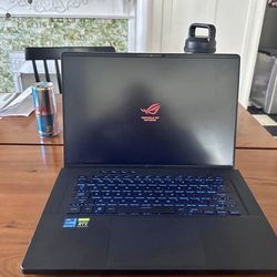 ASUS ROG Zephyrus M16 Gaming Laptop