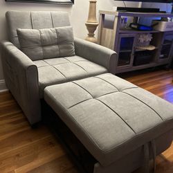 *Like New* 3-in-1 Pull Out Sofa Sleeper Chair $100