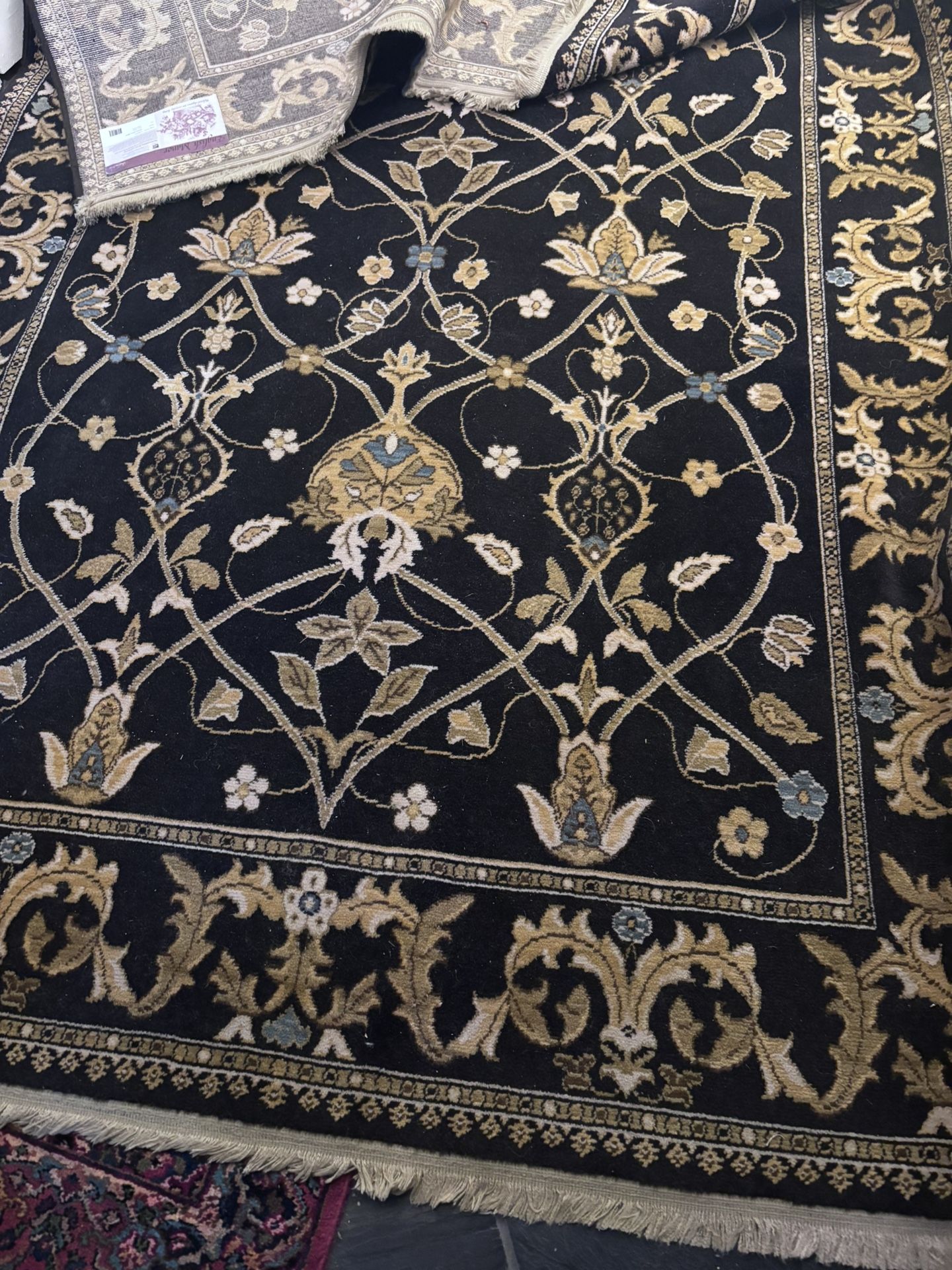 Beautiful All Wool Karastan English Manor 5foot 7 Inches By 7foot 11 Inches Rug With Custom Pad