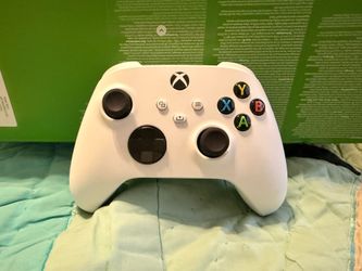 Xbox Series S Wireless Controller (White)