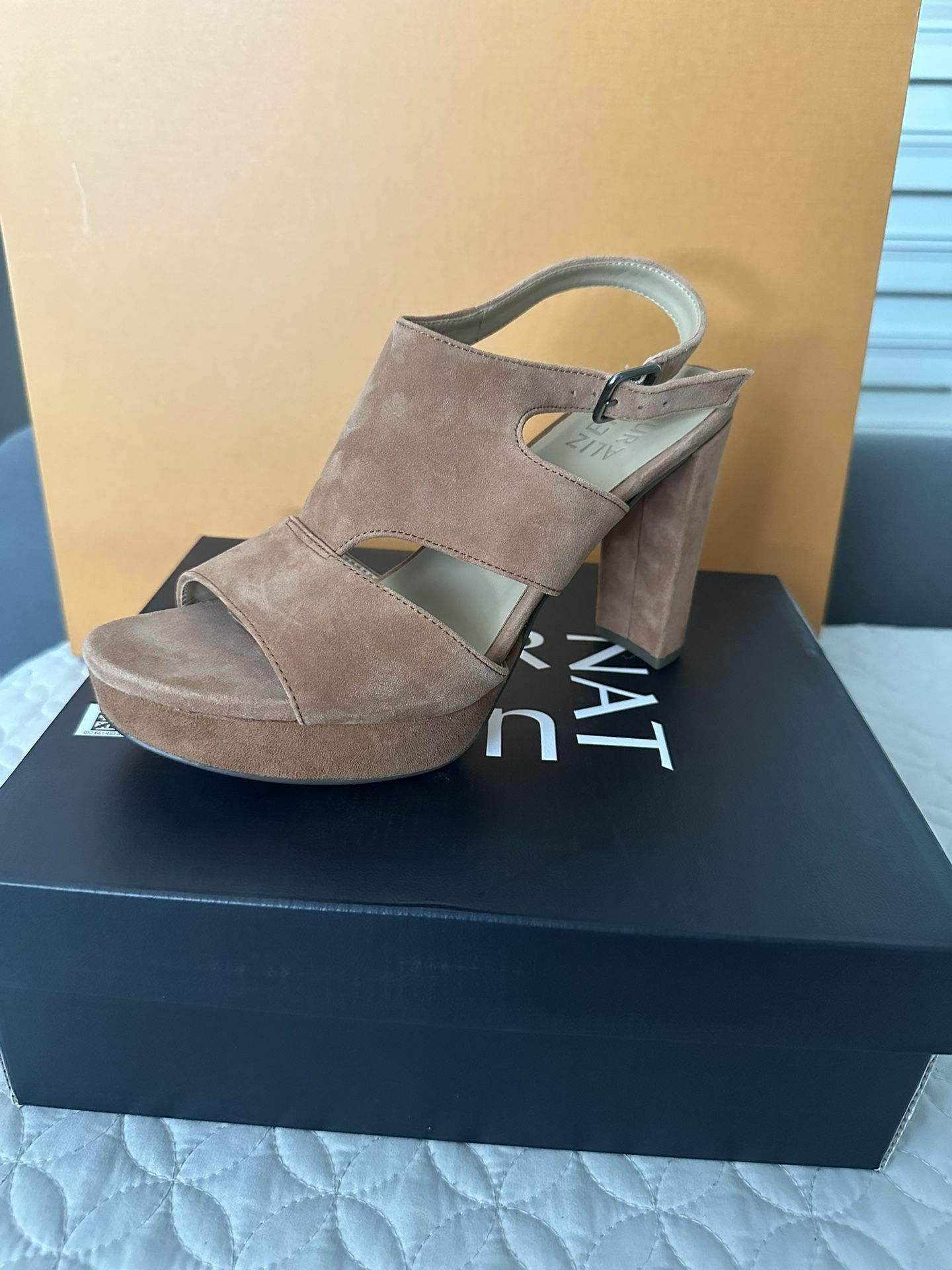 Naturalizer Sandals