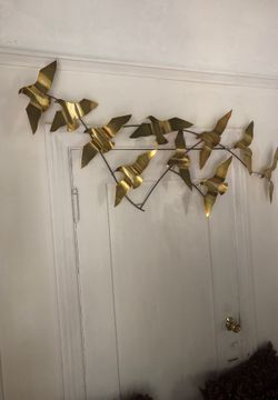 Birds in flight -perhaps Curtis Jere?