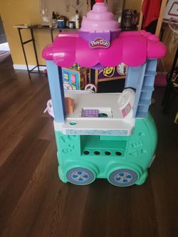 Play-doh ice cream cart