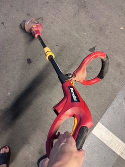 Electric string trimmer