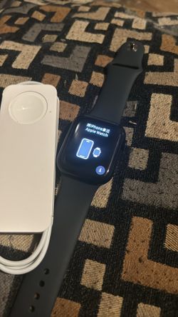 Apple Watch 9 45gps LTE Unlocked