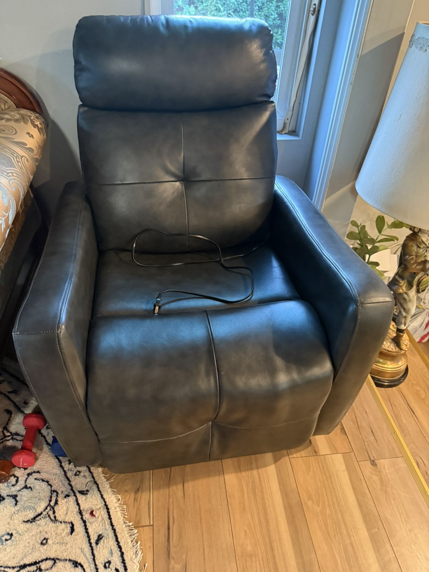 Like Leather Recliner Chair