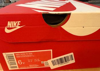 Nike Shox R4