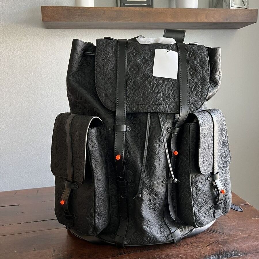 louis vuitton christopher backpack virgil Prism GM w/ Tags Multiple pockets and a leather flap with a press NEW Louis Vuitton Christopher Empreinte