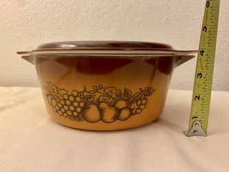 Pyrex Old Orchard Casserole Dish