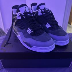 Jordan 4 Fear size 11 