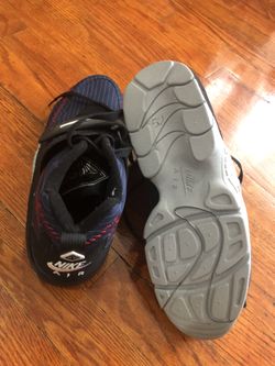 Nike air shoes size 10.5