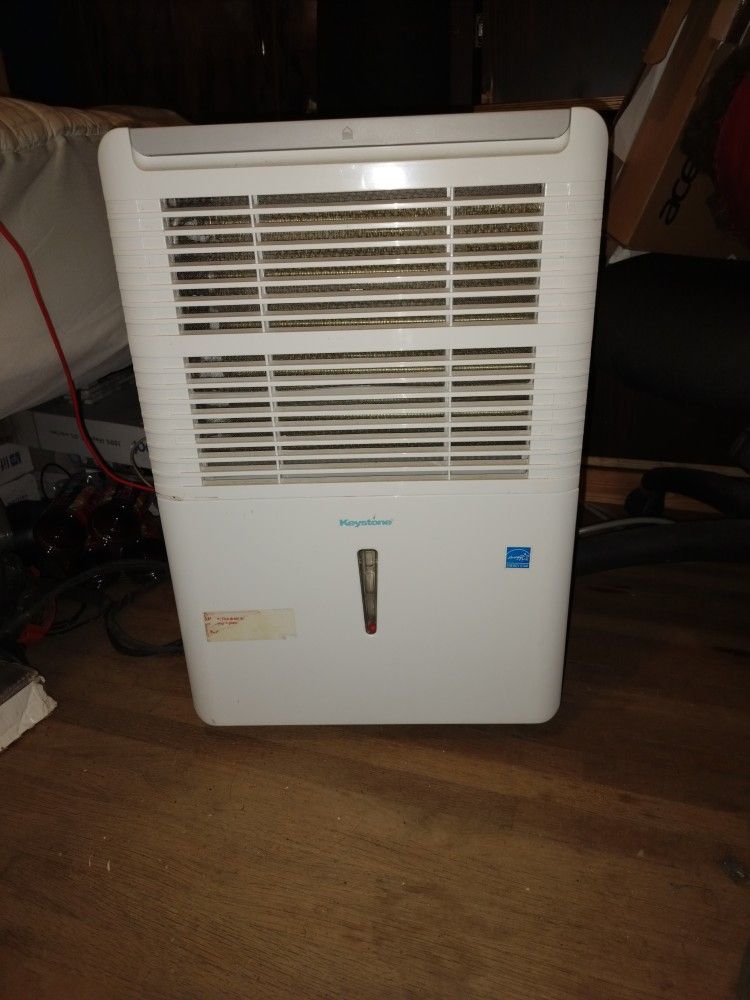 Keystone 70 Pint Dehumidifier