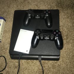 PS4 With Memory Pack
