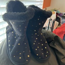 KIDS BLACK W/Gold Stars UGG BOOTS Look A Like 