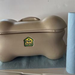 Pet Toy Box