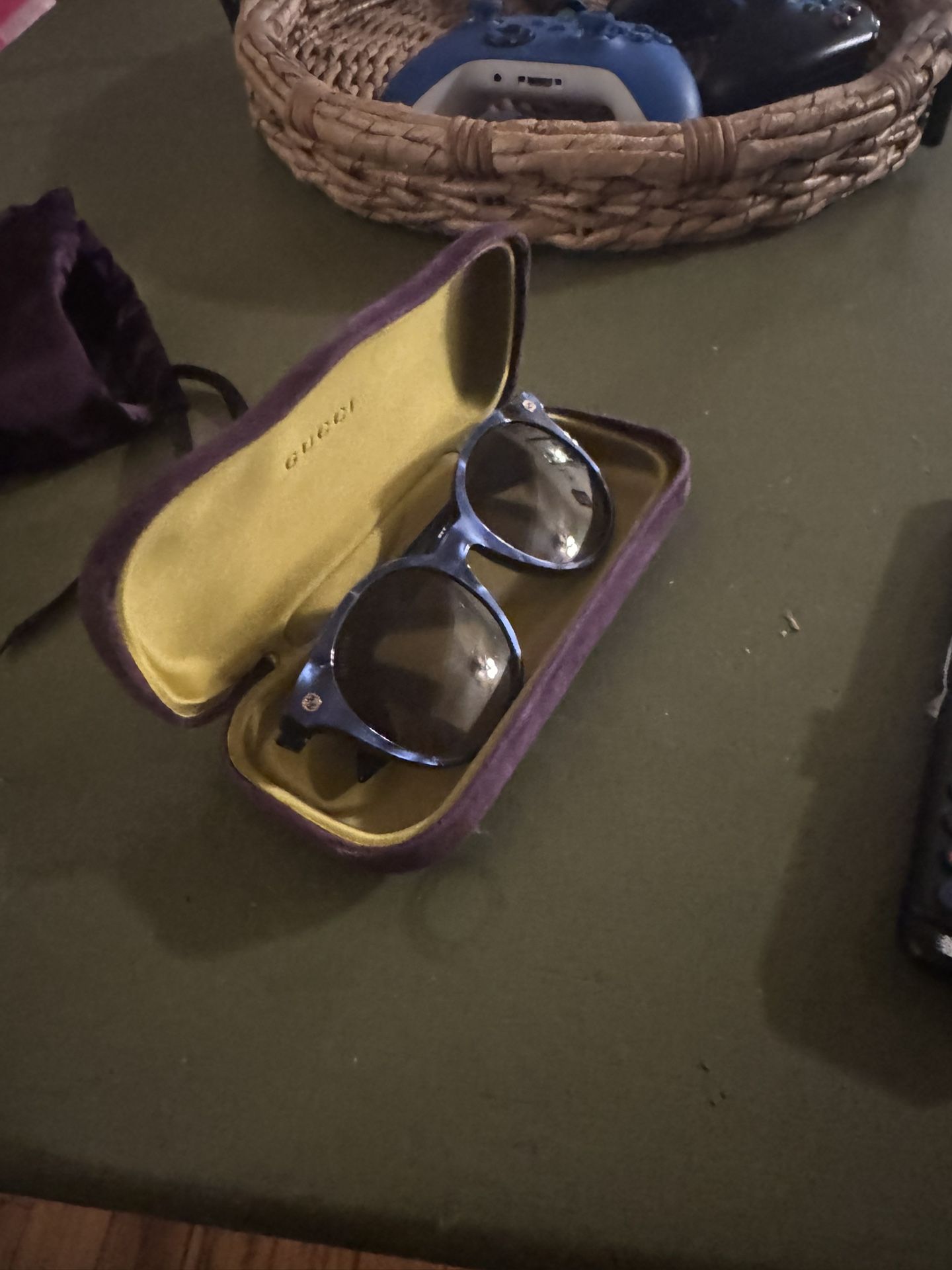 Gucci Sunglasses GG0091S