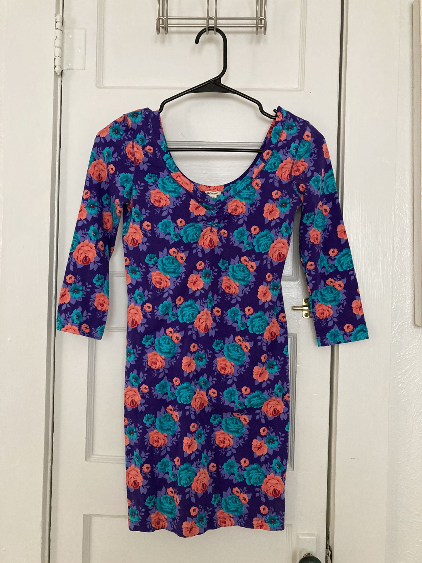 Form Fitting Colorful Mini dress - 70s Vibes