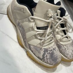 Jordan 11 retro snakeskin