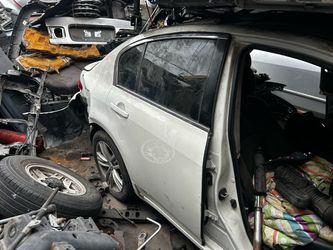 Rear door shell  passenger side Infiniti g37 2012
