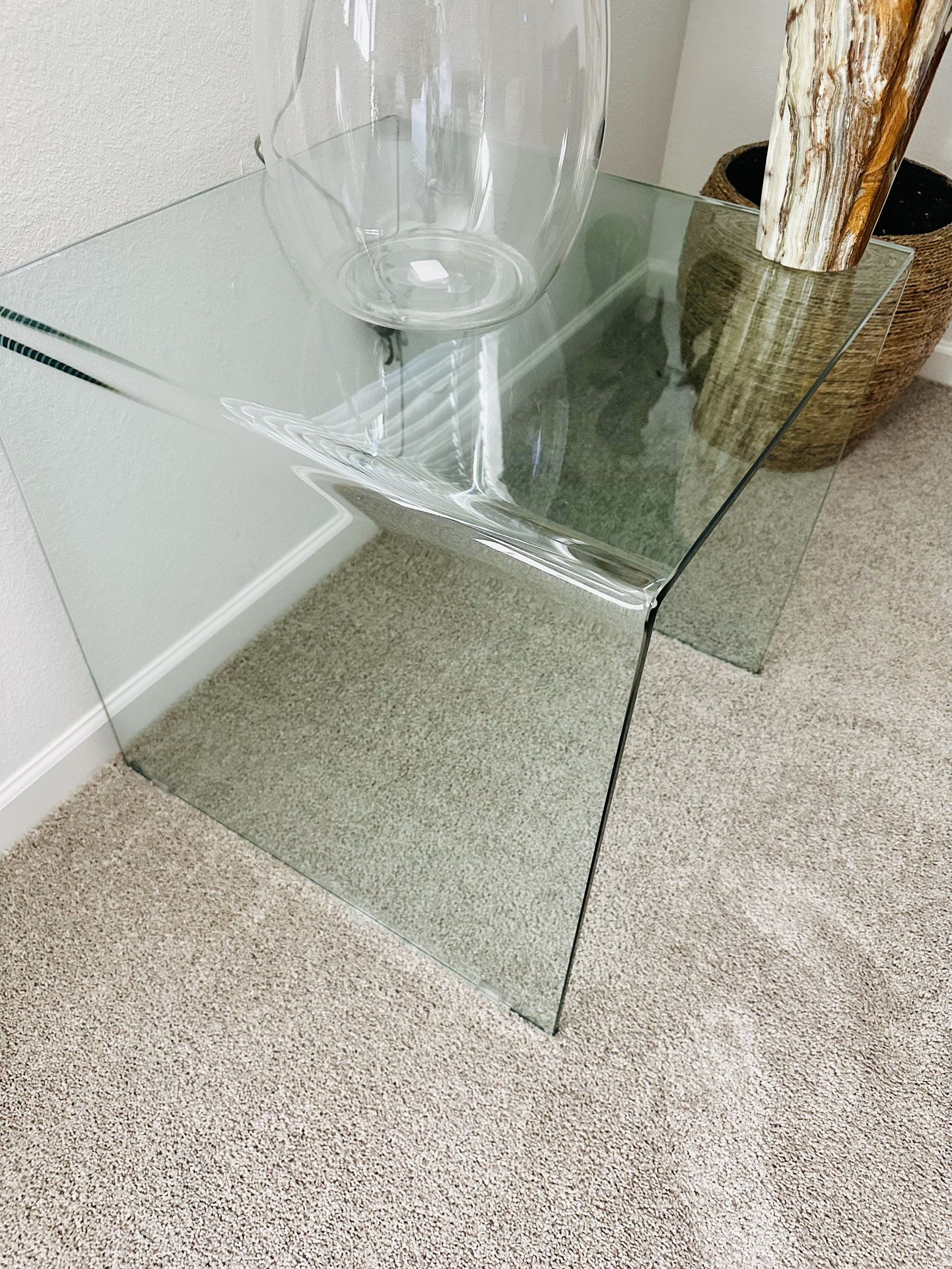 End Glass Table 