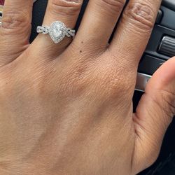 Engagement/Wedding Ring 