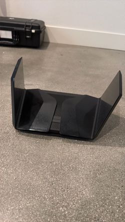 NIGHTHAWK ROUTER