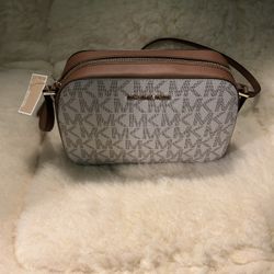 New Bolsa MK Crossbody 