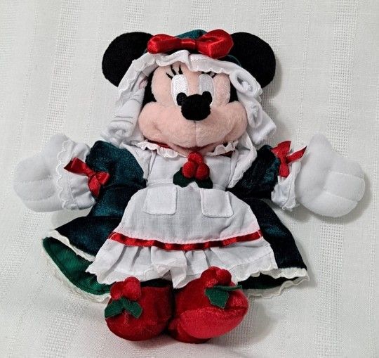 New With Tags Retired Mrs Santa Claus Christmas Xmas Holiday Jingle Bell Plush Beanbag Doll