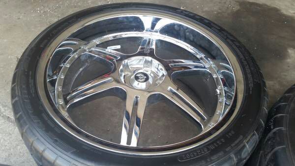 20 inch staggered Stern 5x112 rims wheels new tires