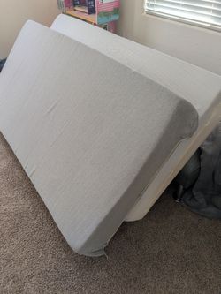 Twin mattress