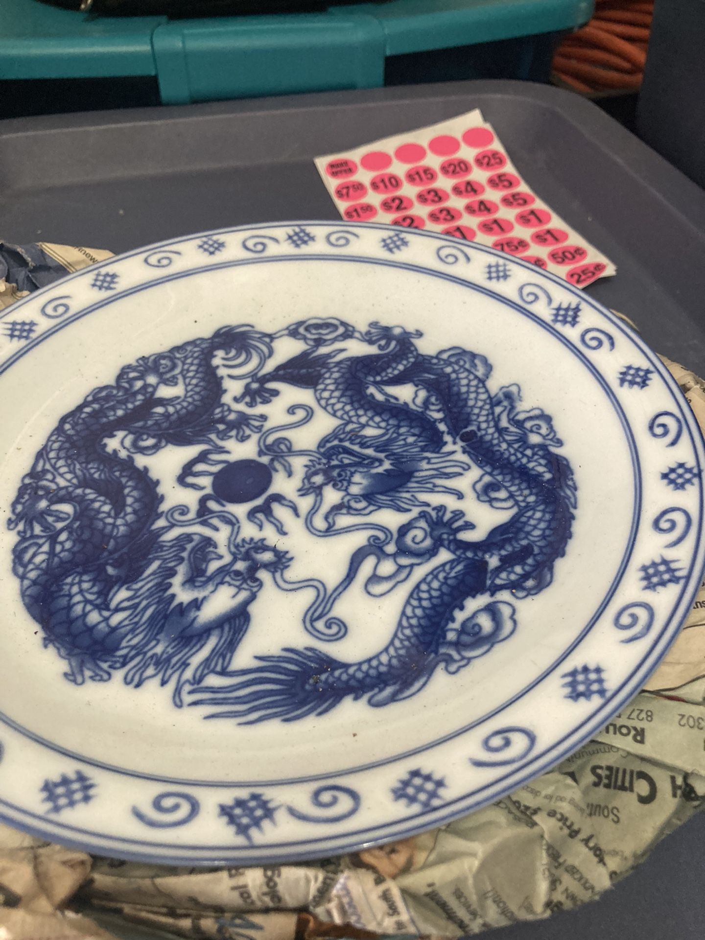 Plates (4) Dragon Design