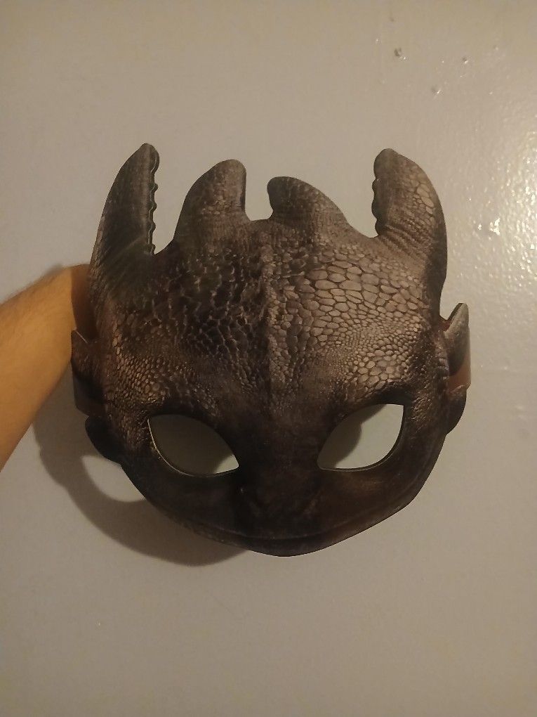 How To Train Your Dragon (Toothless) Mask