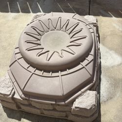 Sand Box & Matching Pool