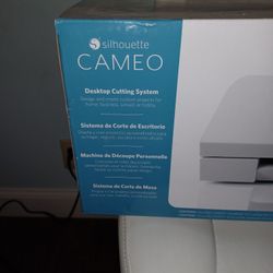 Silhouette Cameo White