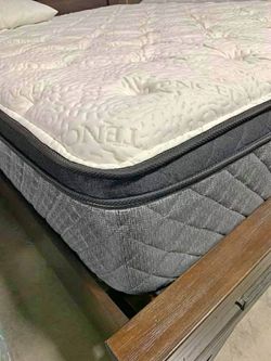 Queen Mattress! Need to Clear Out! 50-80%OFF Retail