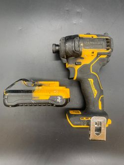 DEWALT IMPACT DRIVER #34581