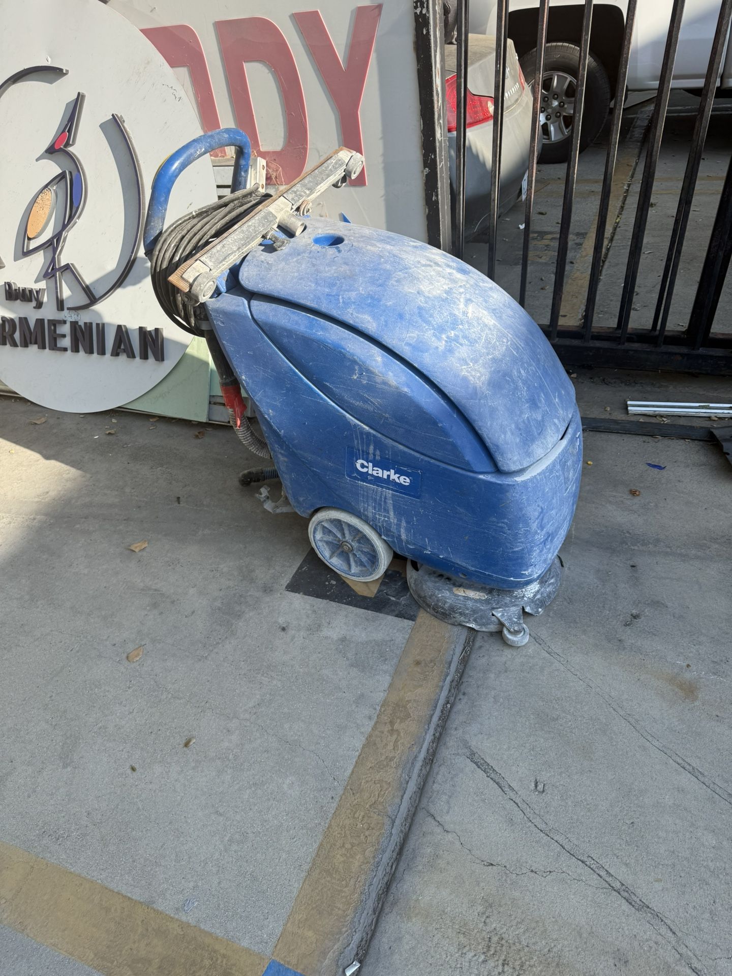 Floor Scrubber Clark