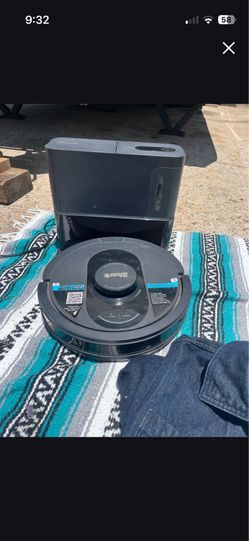 Shark robot vacuum
