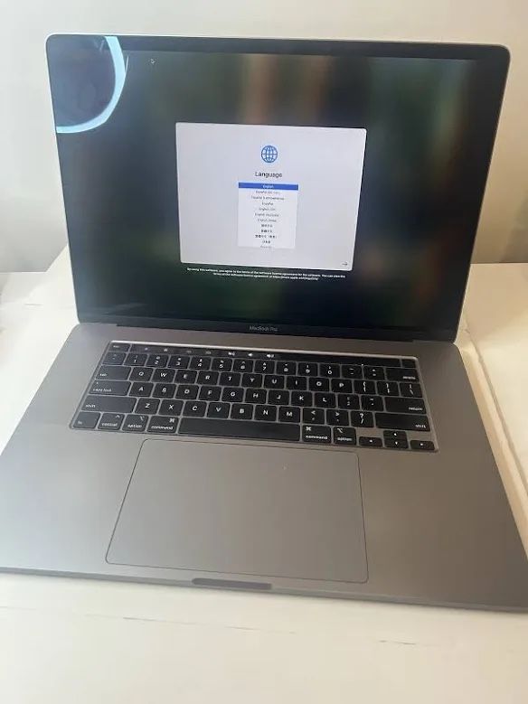 MacBook Pro 16” (2019) – i7 / 16GB / 512GB SSD – Excellent Condition! 