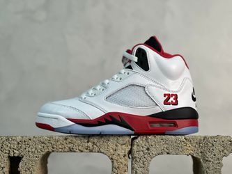Air Jordan 5 Retro ”Fire Red Black Tongue