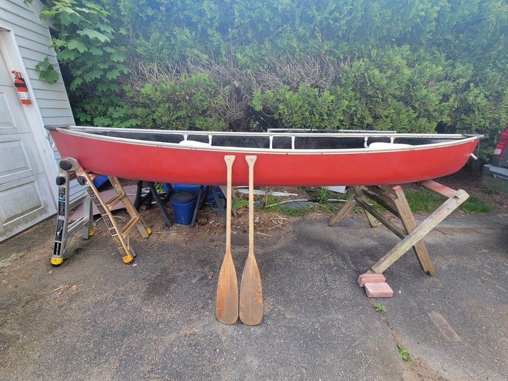 13 Ft Coleman Canoe